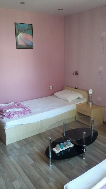 Comfort Guest Rooms Pleven Buitenkant foto